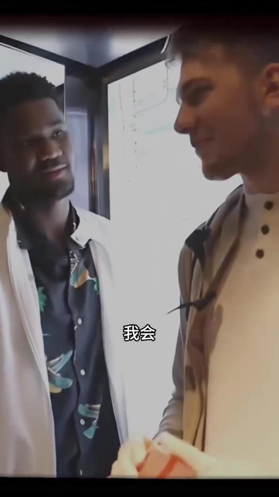 黄金一代状元的探花同队了！18年选秀的东契奇和艾顿插科打诨！